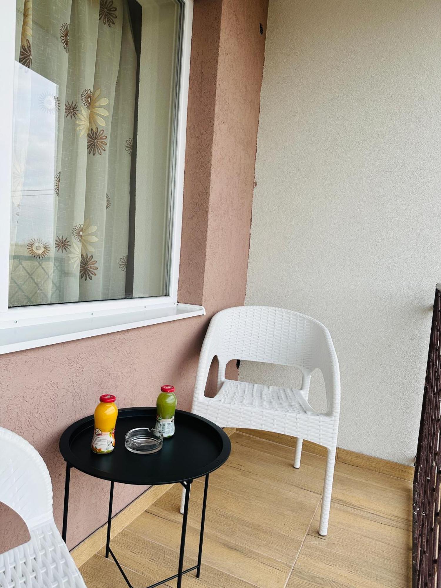 Guest House Zoreni Mociu Exterior photo