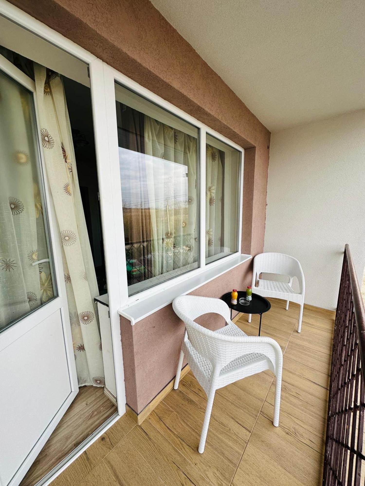 Guest House Zoreni Mociu Exterior photo
